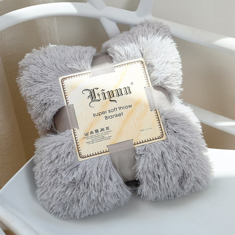 Super Soft Coral Fleece Blanket – Warm, Cozy & Stylish Throw Blanket - The Ginger Toy Shop