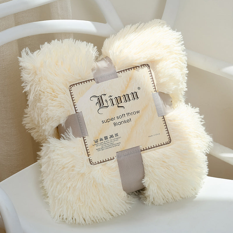 Super Soft Coral Fleece Blanket – Warm, Cozy & Stylish Throw Blanket - The Ginger Toy Shop