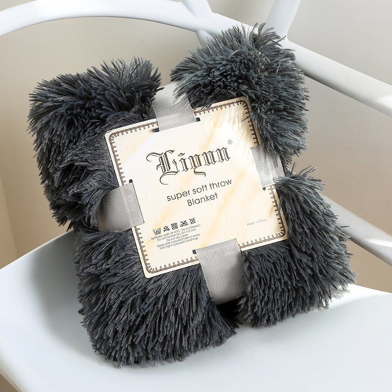 Super Soft Coral Fleece Blanket – Warm, Cozy & Stylish Throw Blanket - The Ginger Toy Shop