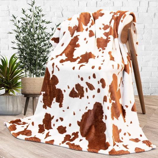 Cow Print Flannel Blanket – Soft Nordic-Style Throw for All Seasons - The Ginger Toy Shop