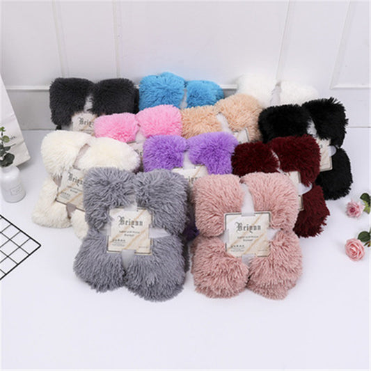 Super Soft Coral Fleece Blanket – Warm, Cozy & Stylish Throw Blanket - The Ginger Toy Shop