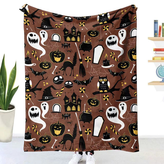 🎃🕸️ Halloween Flannel Blanket – Cozy & Spooky Vibes 🧙‍♀️🧺 - The Ginger Toy Shop